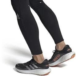 Adidas Supernova GORE-TEX Schuh Herren 18 Adidas Supernova GORE-TEX Schuh Herren -Sport 2000 Verkäufe adidas gw9109 gw9109 model1