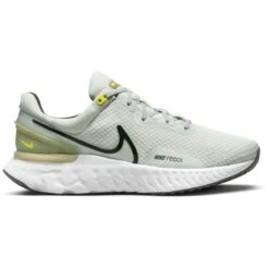 Nike React Miler 3 Road Herren Running-Schuh